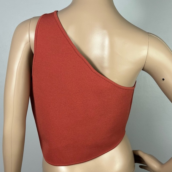 NEW A.L.C. REVOLVE ONE-SHOULDER CROP TOP - Picture 7 of 10